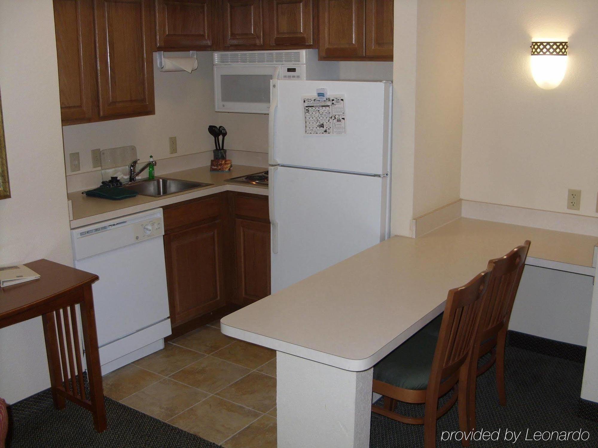 Staybridge Suites Wilmington-Newark By Ihg Rom bilde